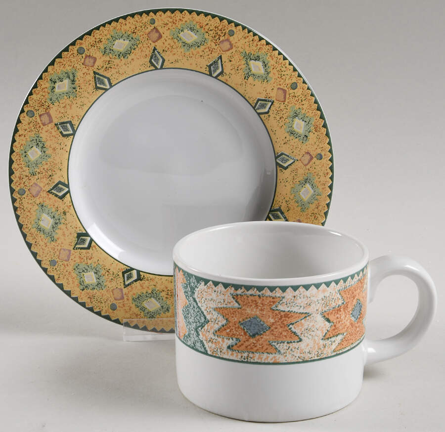 Moccasin Flat Cup & Saucer Set by Sakura-1