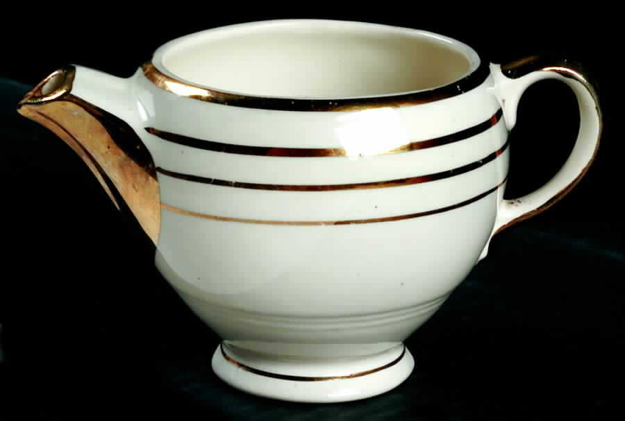 Etude Creamer by Salem-1