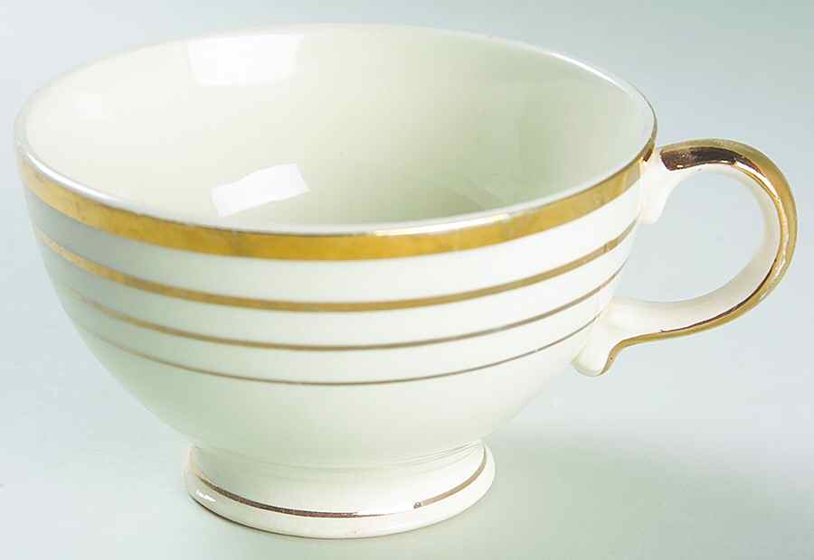 Etude Footed Cup by Salem-1