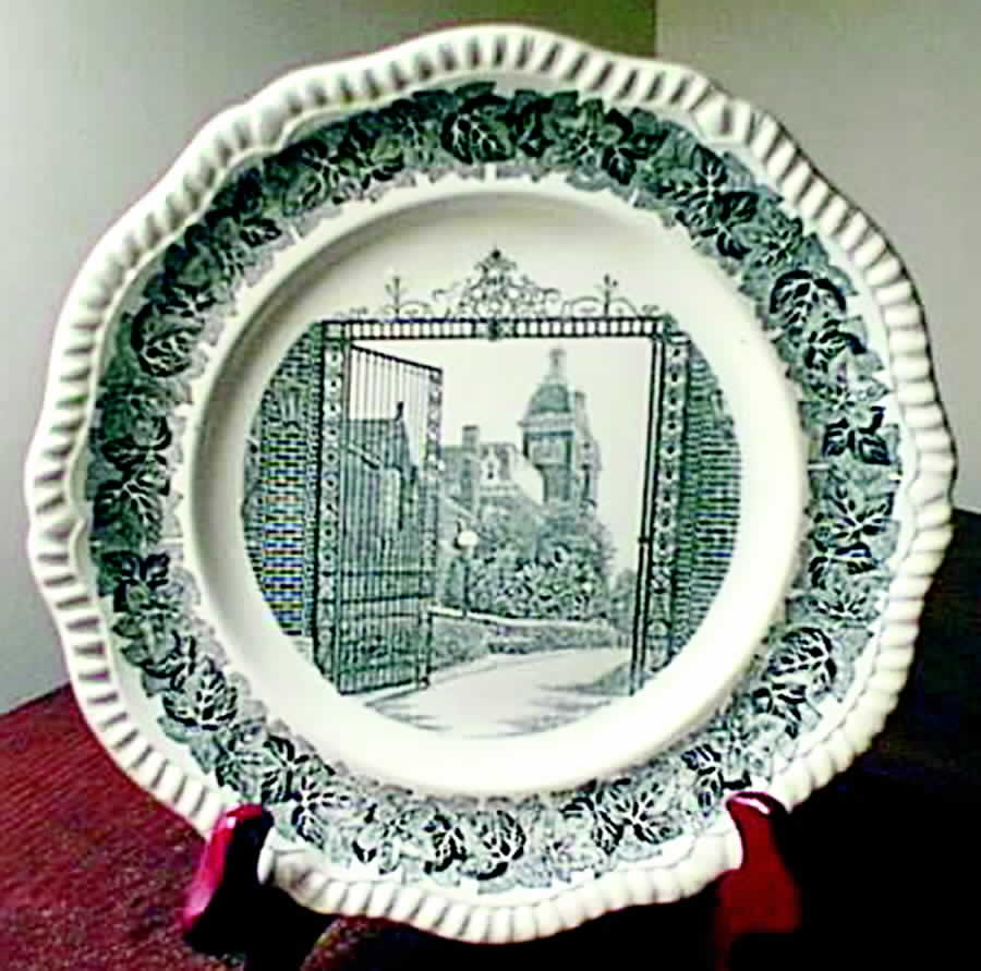 Washington & Jefferson College Dinner Plate by Spode-1