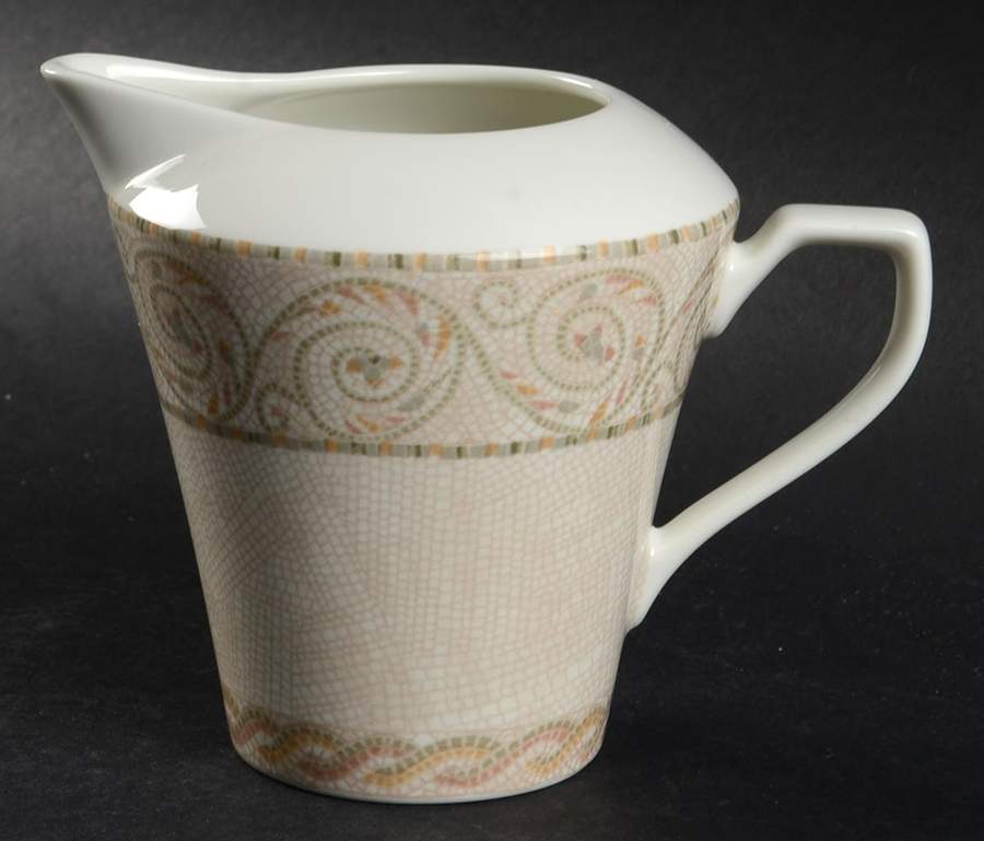 Firenze Creamer by Sasaki-1