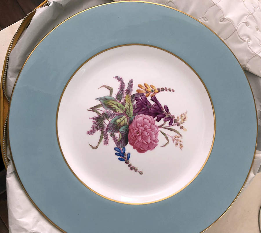 Garden Rose Dinner Plate by Spode-1