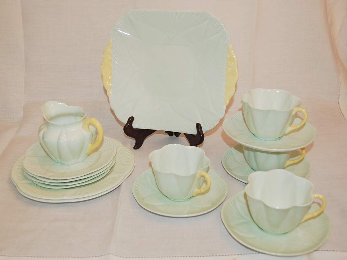 13567-S3 Dinner Plate by Shelley-1