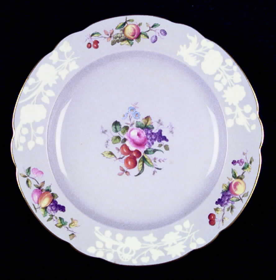R9059 Luncheon Plate by Spode-1
