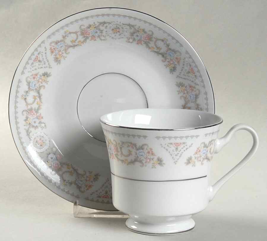 SIV8 Footed Cup & Saucer Set by Silverie-1
