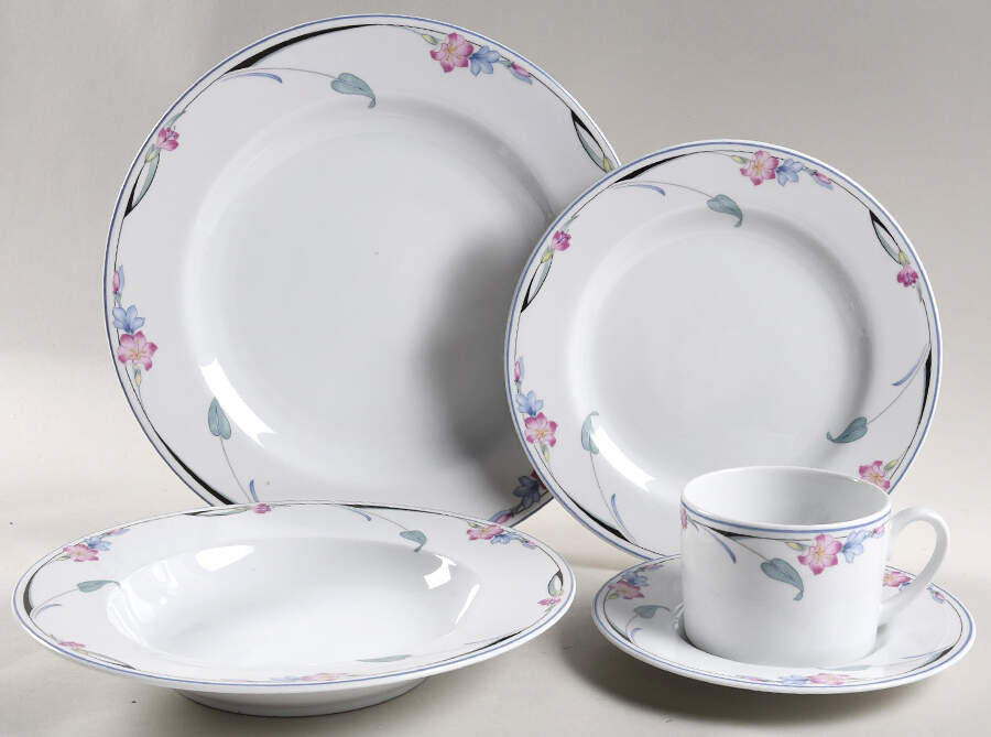 Fleur 5 Piece Place Setting by Studio Nova-1