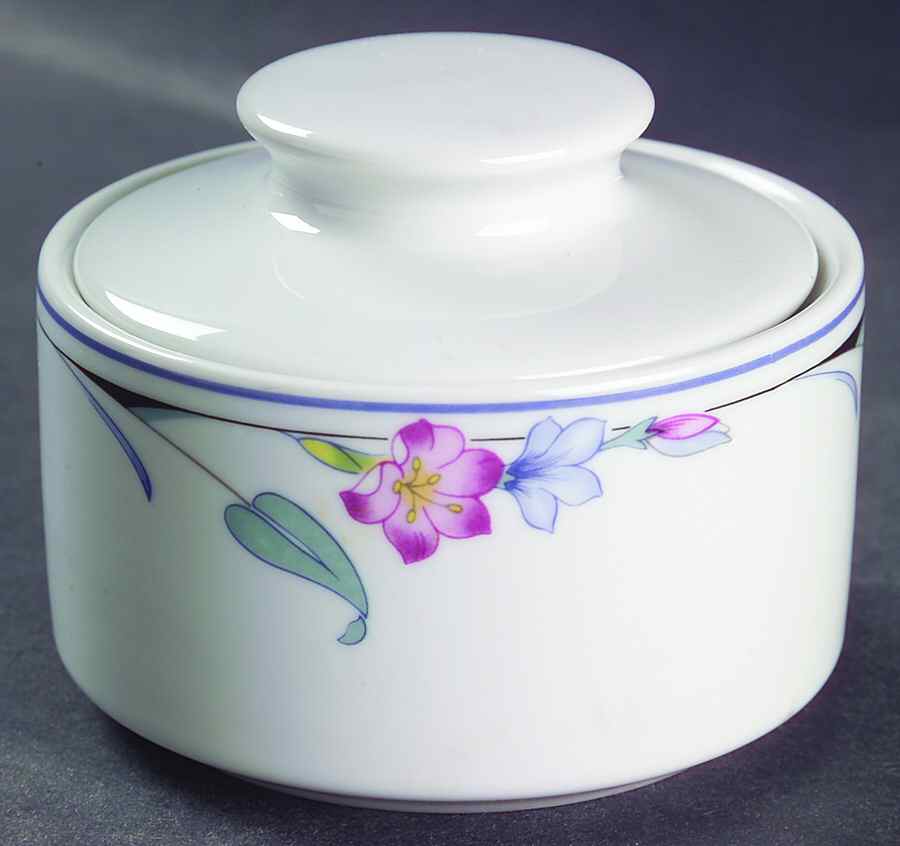 Fleur Sugar Bowl & Lid by Studio Nova-1
