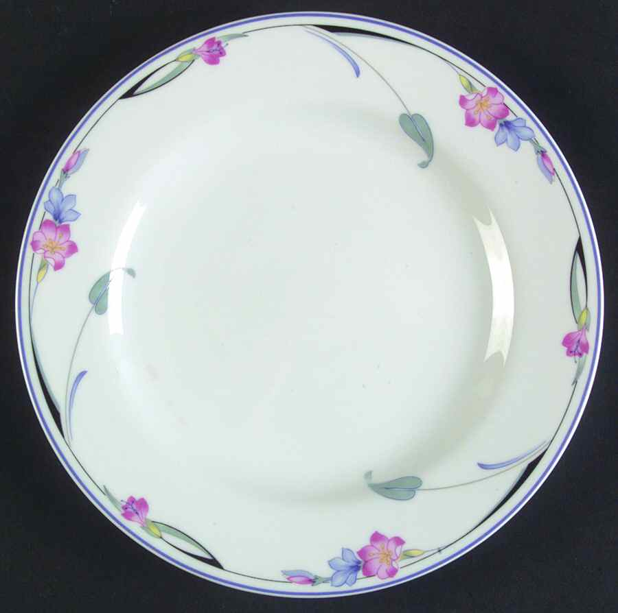 Fleur Salad Plate by Studio Nova-1
