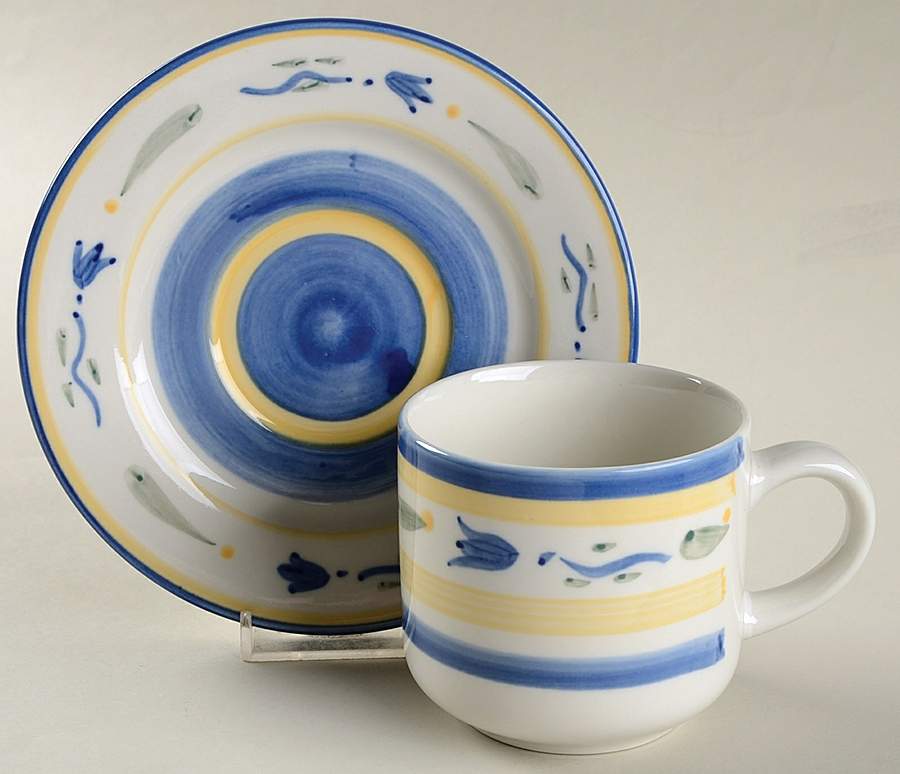 Venetto Flat Cup & Saucer Set by Sakura-1