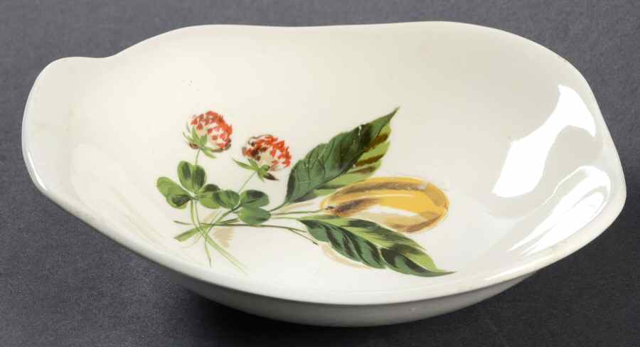 Peach and Clover Lugged Cereal Bowl by Salem-1