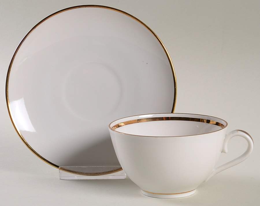 SCH154 Flat Cup & Saucer Set by Schumann - Bavaria-1