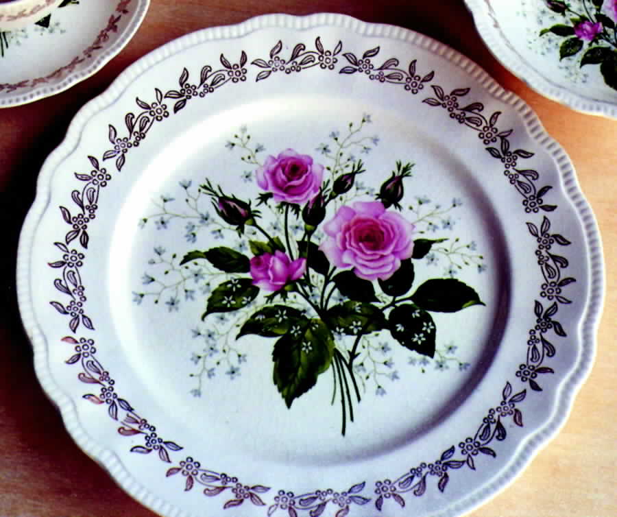 Jubilee Rose Dinner Plate by Sovereign Potters-1