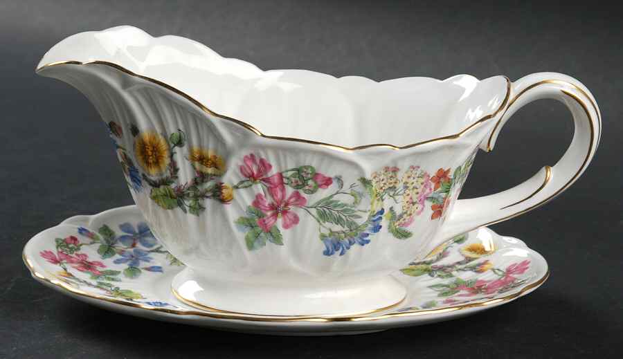 Hedgerow Gravy Boat & Underplate by Shelley-1