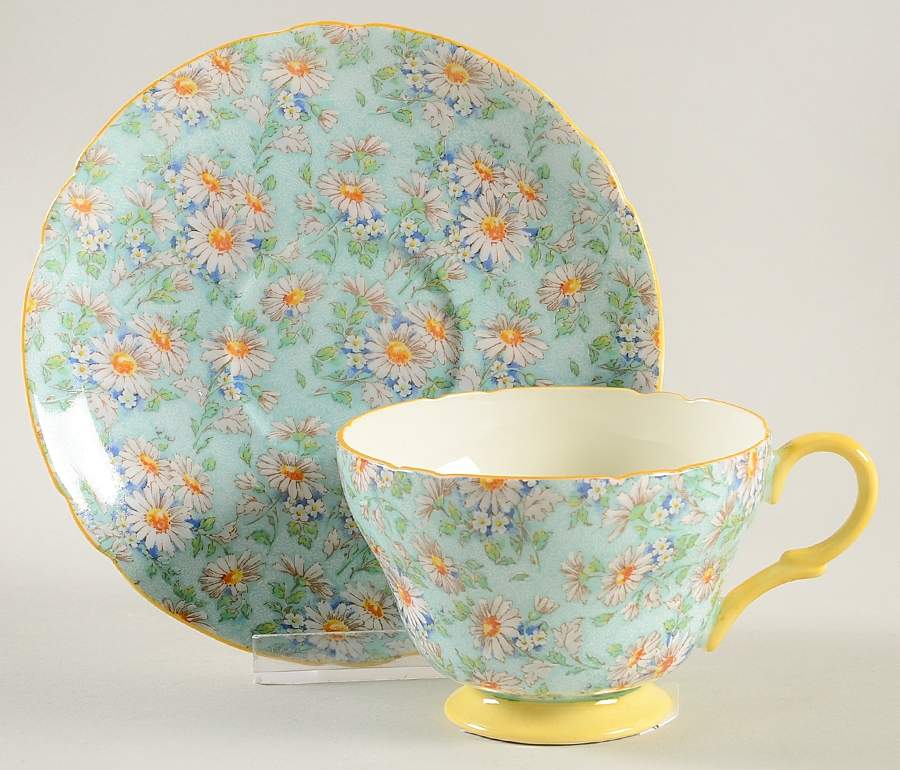 Marguerite (Henley Shape) Footed Cup & Saucer Set by Shelley-1