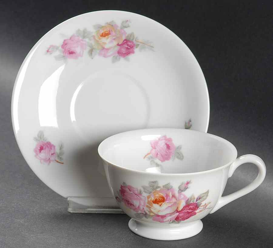 SAN33 Footed Cup & Saucer Set by Sango-1