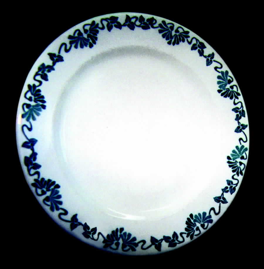 SHO104 Dinner Plate by Shenango-1