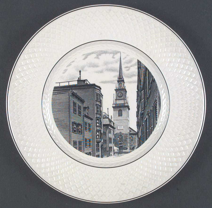 The Cradle of Liberty Dinner Plate by Spode-1