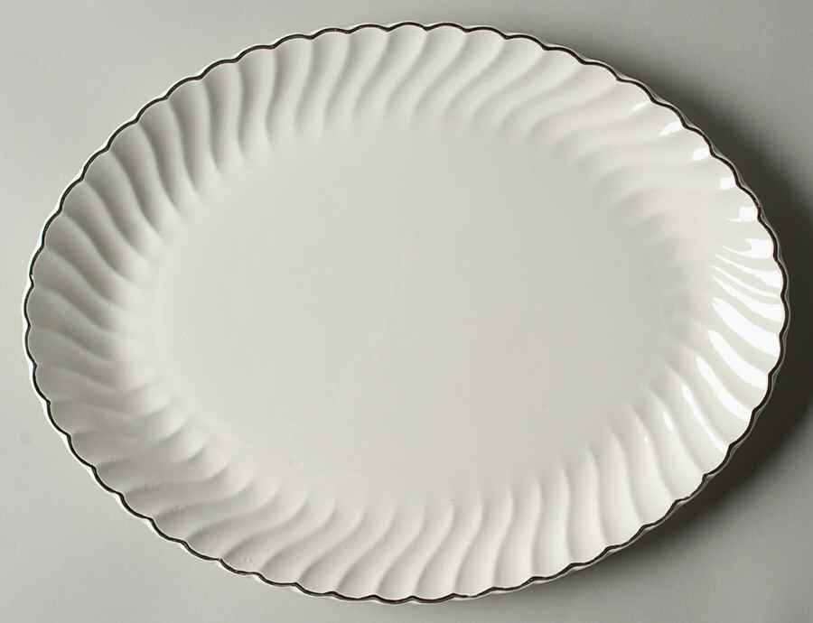 SH7 13" Oval Serving Platter by Sheffield-1