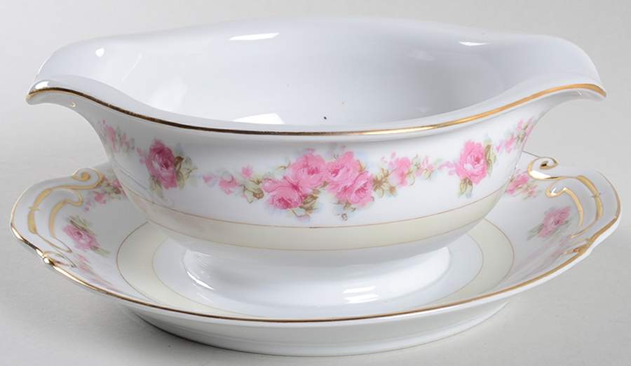 SLL1 Gravy Boat with Attached Underplate by Swallow-1