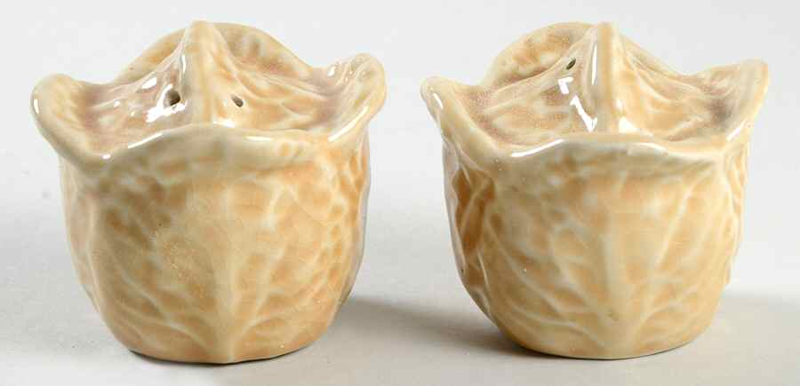 Cabbage Beige Salt & Pepper Set by Secla-1