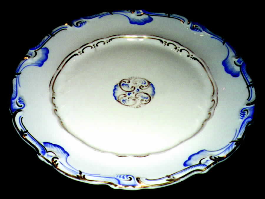 SCH165 Dinner Plate by Schumann - Bavaria-1