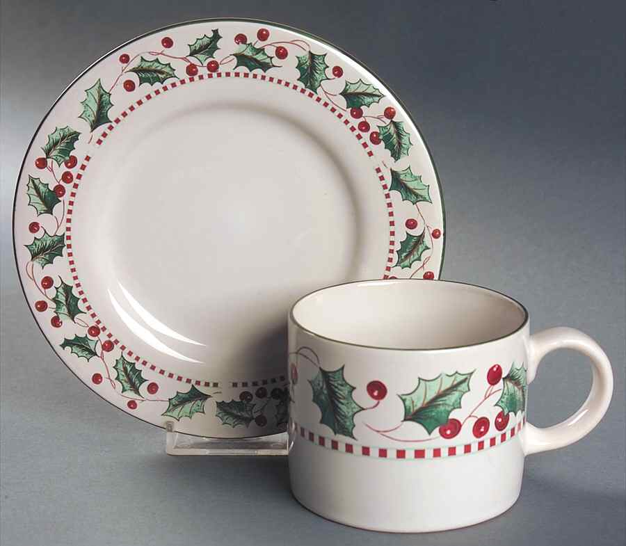 Winter Wonderland Flat Cup & Saucer Set by Sakura-1