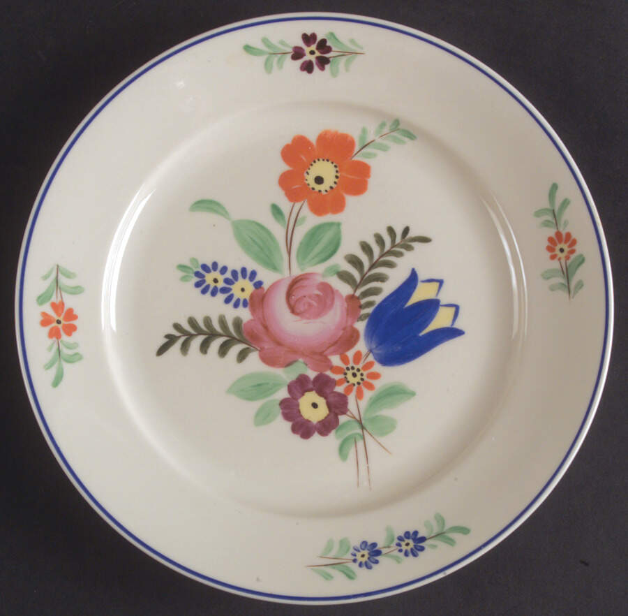 SLT113 Salad Plate by Seltmann-1