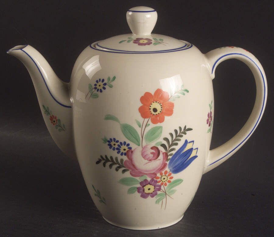 SLT113 Coffee Pot & Lid by Seltmann-1