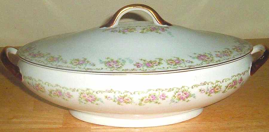 SY322 Round Covered Vegetable by Syracuse-1