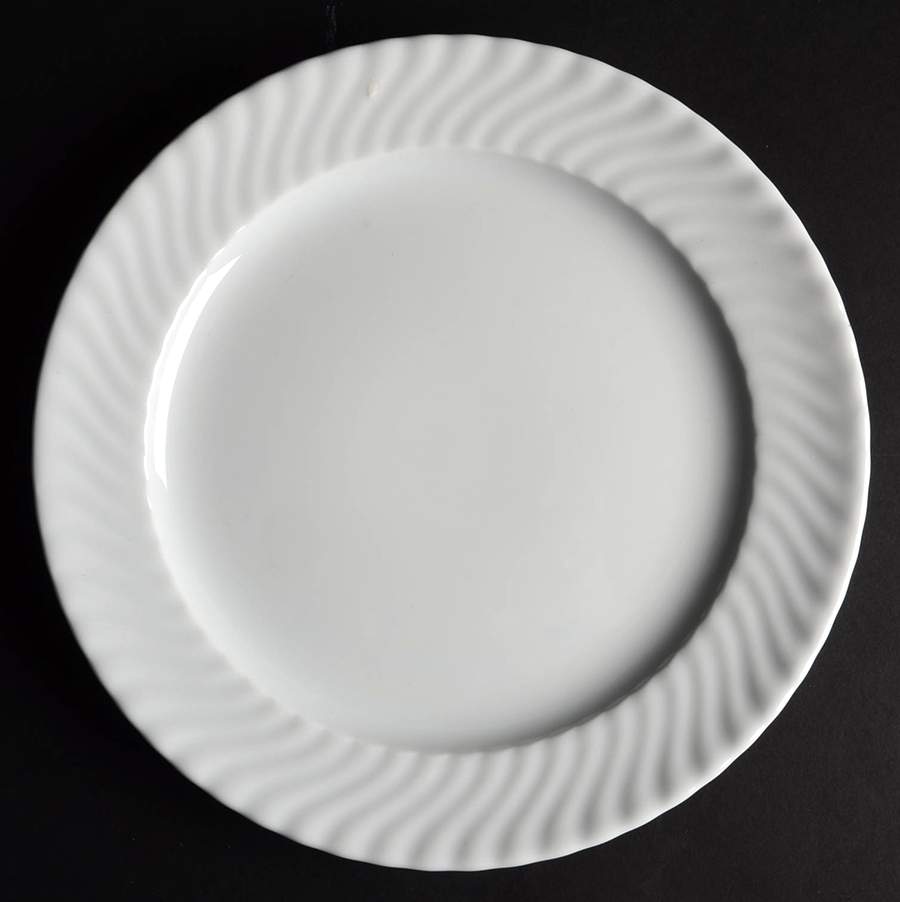 SCD82 Dinner Plate by Schonwald-1
