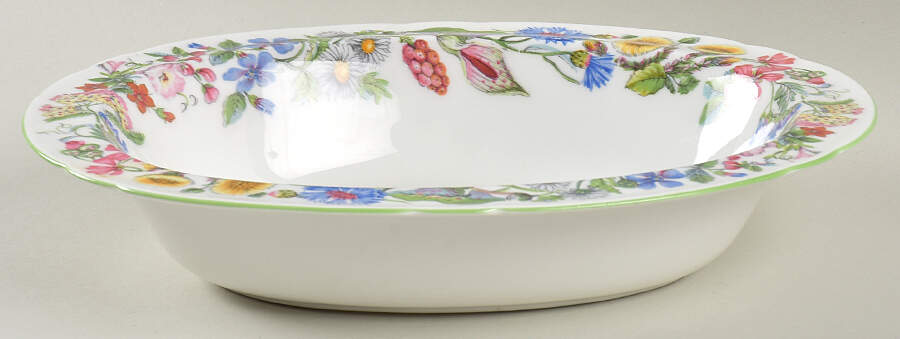 Hedgerow 9" Oval Vegetable Bowl by Shelley-1