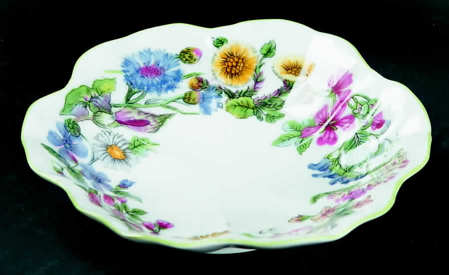 Hedgerow Round Sweet Meat Dish by Shelley-1