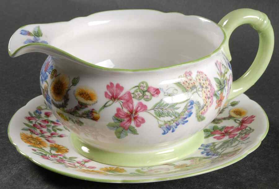Hedgerow Gravy Boat & Underplate by Shelley-1