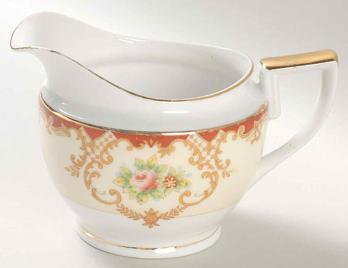 SAK8 Creamer by Sakura-1