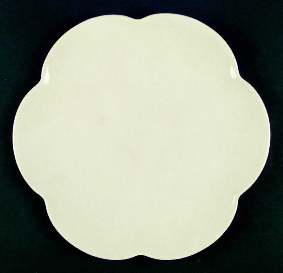 SAH8 Dinner Plate by Samuel Heath-1