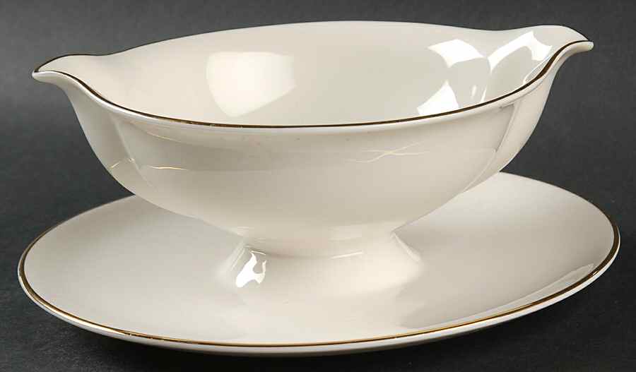 SY328 Gravy Boat with Attached Underplate by Syracuse-1
