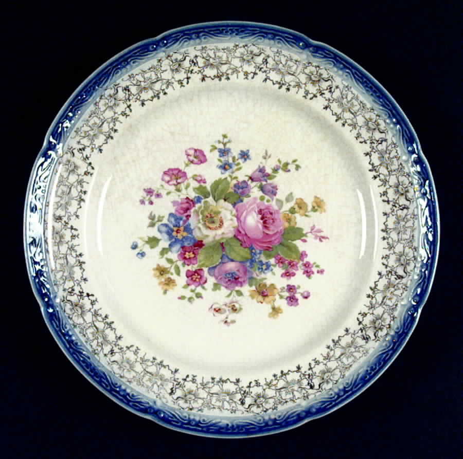 SLM153 Luncheon Plate by Salem-1