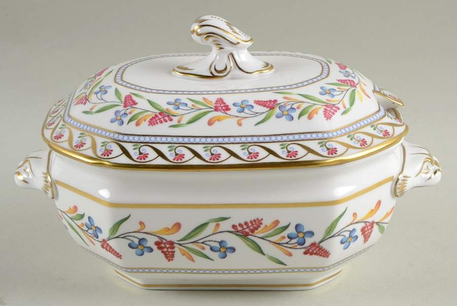 Sheraton Sauce Boat & Lid by Spode-1