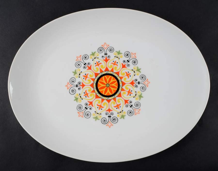 Rhythm 14" Oval Serving Platter by Seyei Toki Co-1