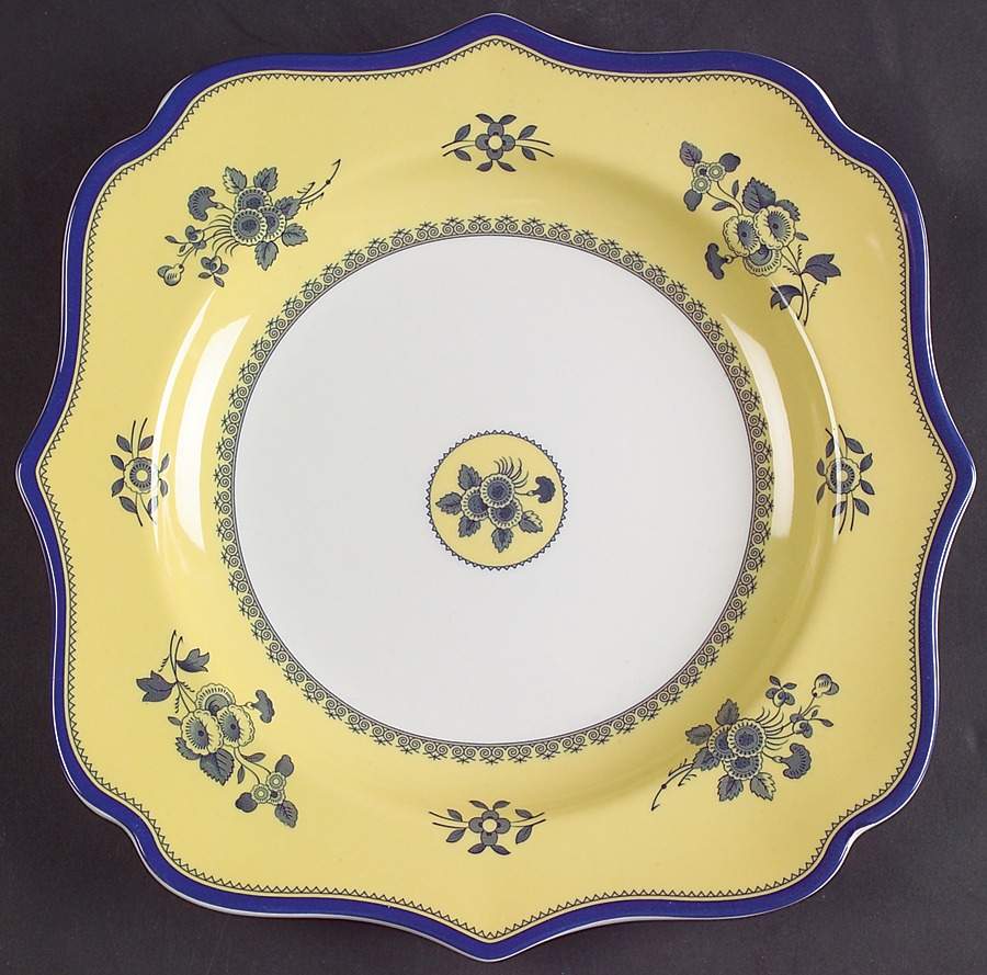 Albany Square Accent Luncheon Plate by Spode-1