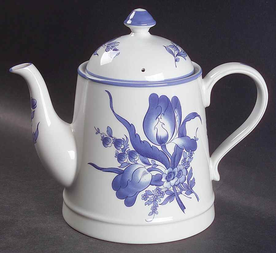 Rochelle Teapot & Lid by Spode-1
