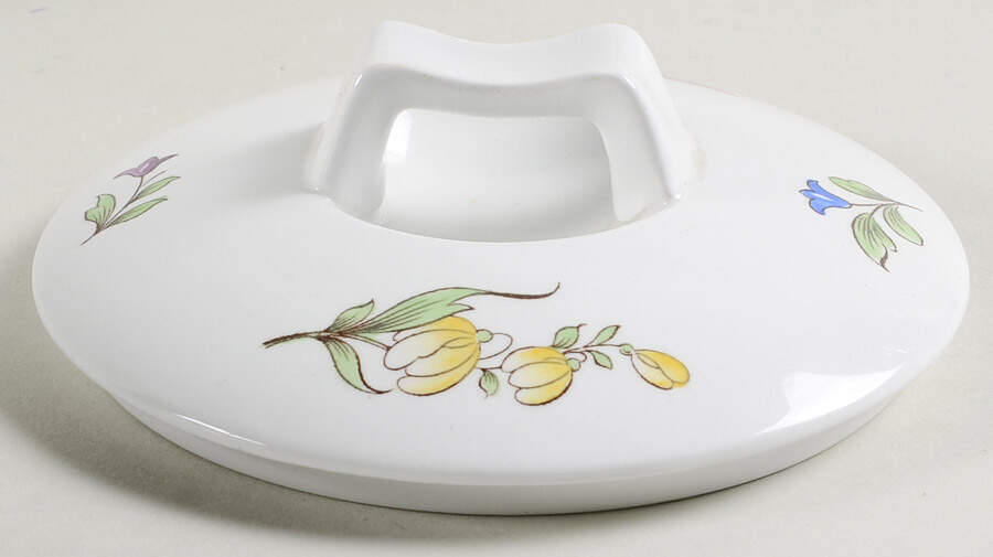 Fleur Lid for 1.25 Qt Round Casserole by Spode-1