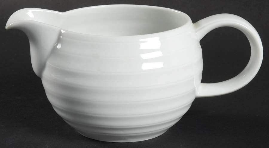 Roulette White Gravy Boat by Spal Porcelanas-1