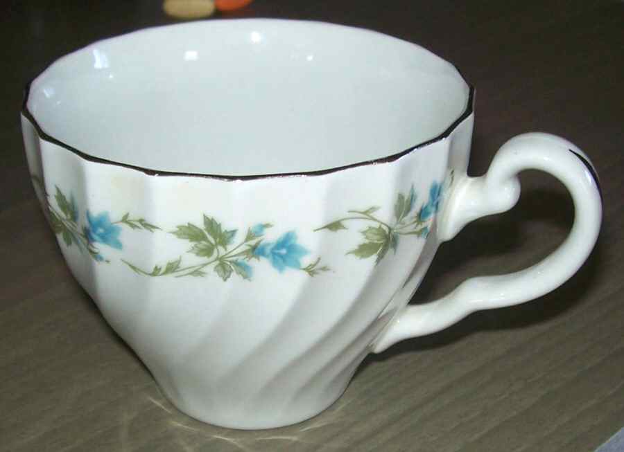 Morning Glory Flat Cup by Sovereign Potters-1