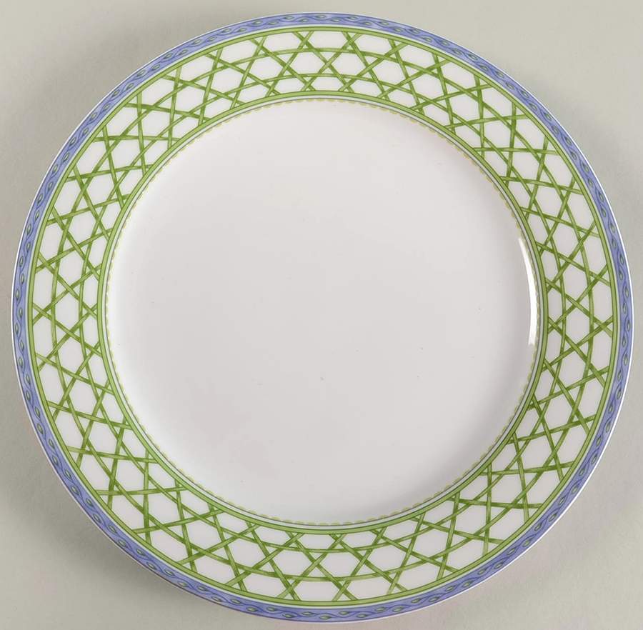Country Trellis 12" Chop Plate (Round Platter) by Studio Nova-1