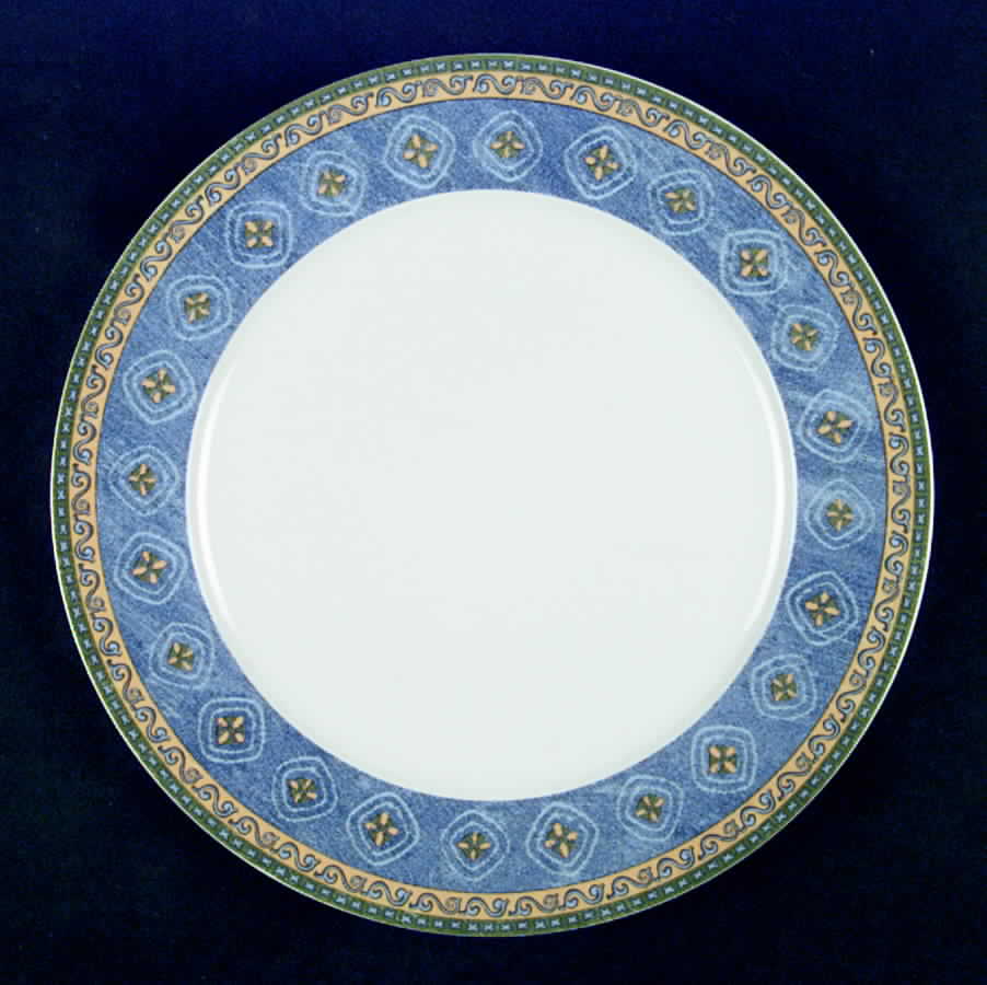 Stardust Dinner Plate by Studio Nova-1