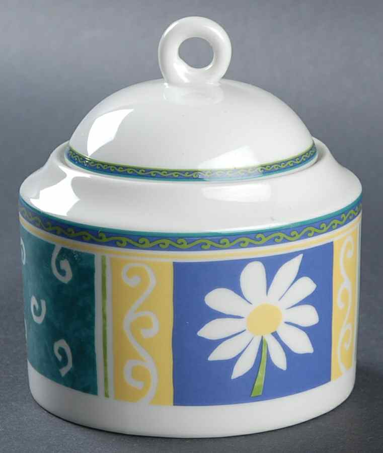 Daisy Court Sugar Bowl & Lid by Studio Nova-1
