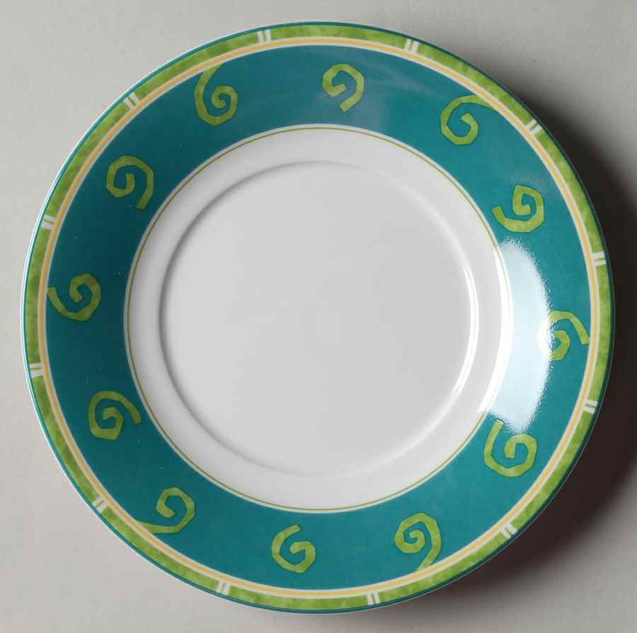 Daisy Court Saucer by Studio Nova-1