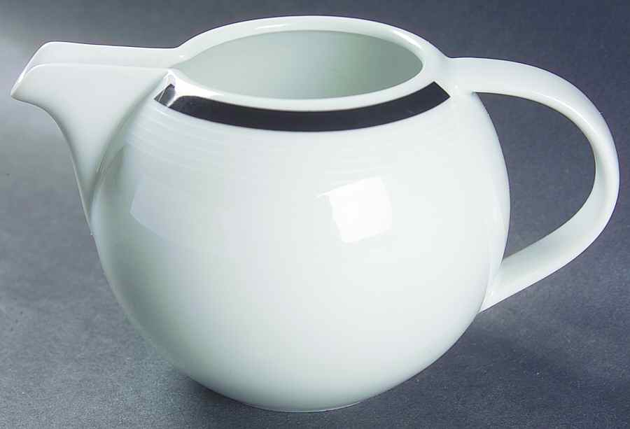 Cafe Classic Black Creamer by Studio Nova-1