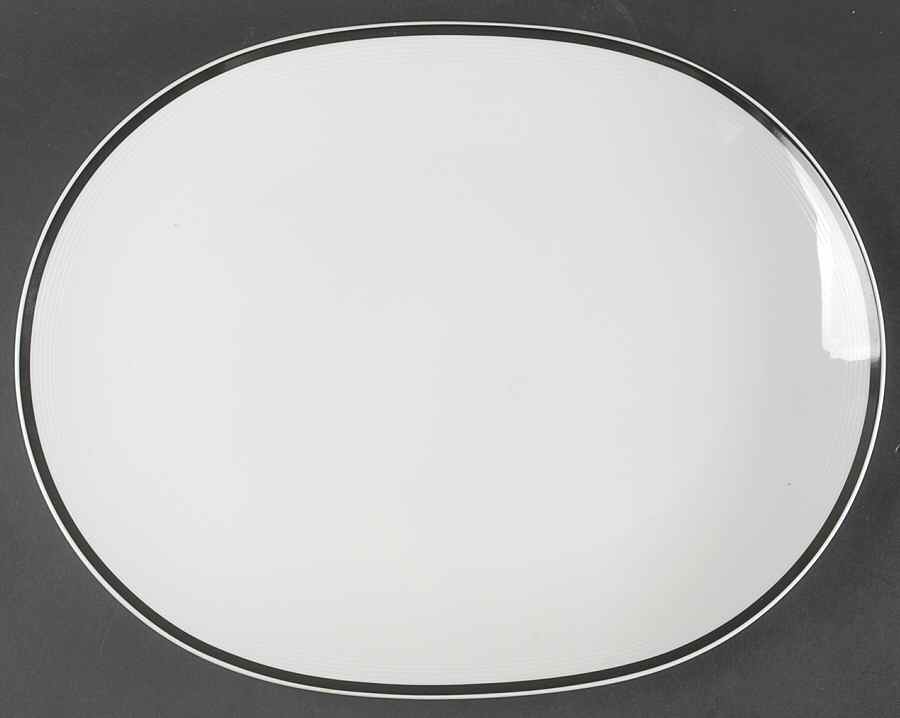 Cafe Classic Black 14" Oval Serving Platter by Studio Nova-1